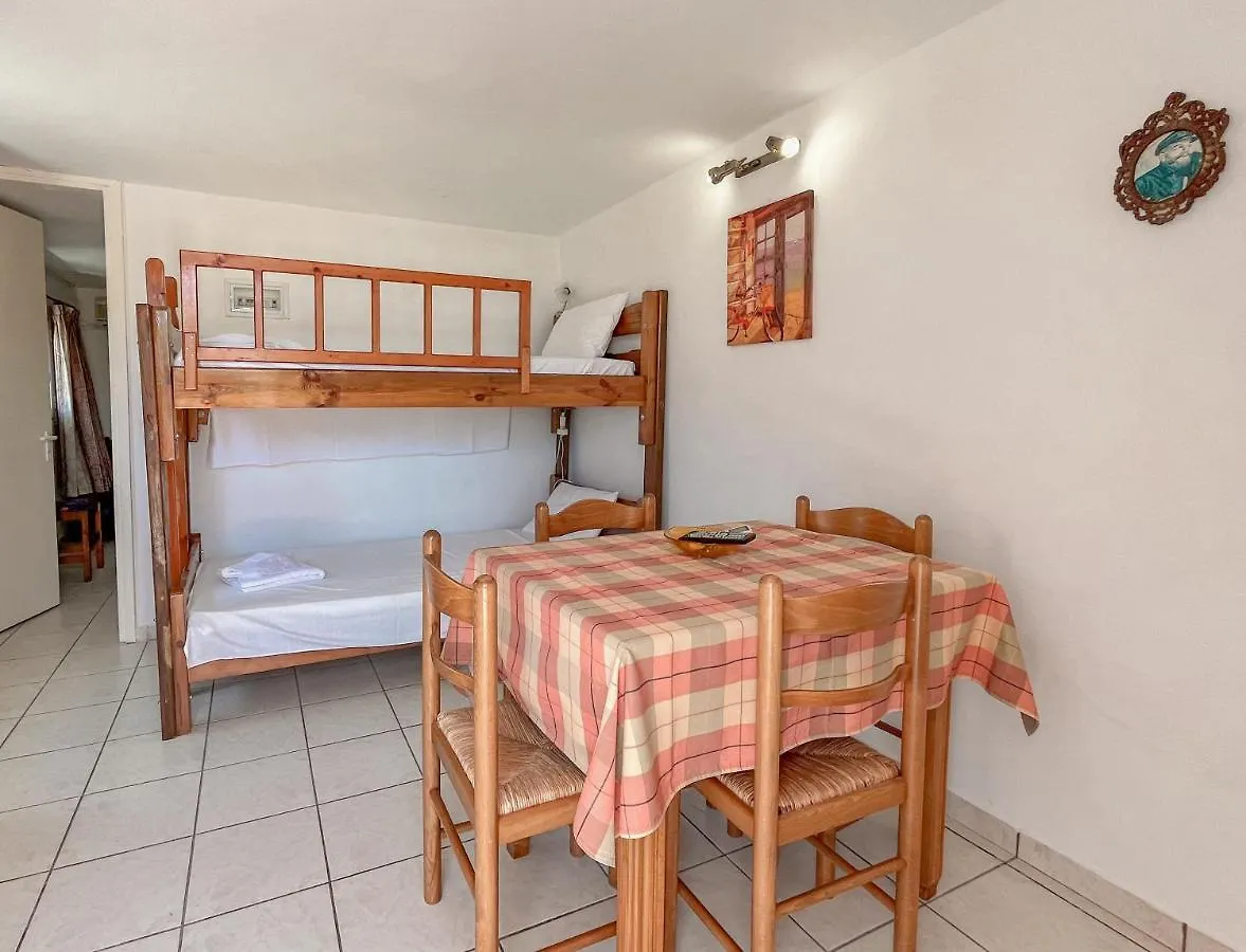 Amazona Apartments And Studios Spartia