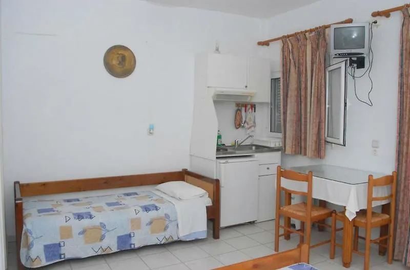 Amazona Apartments And Studios Spartia